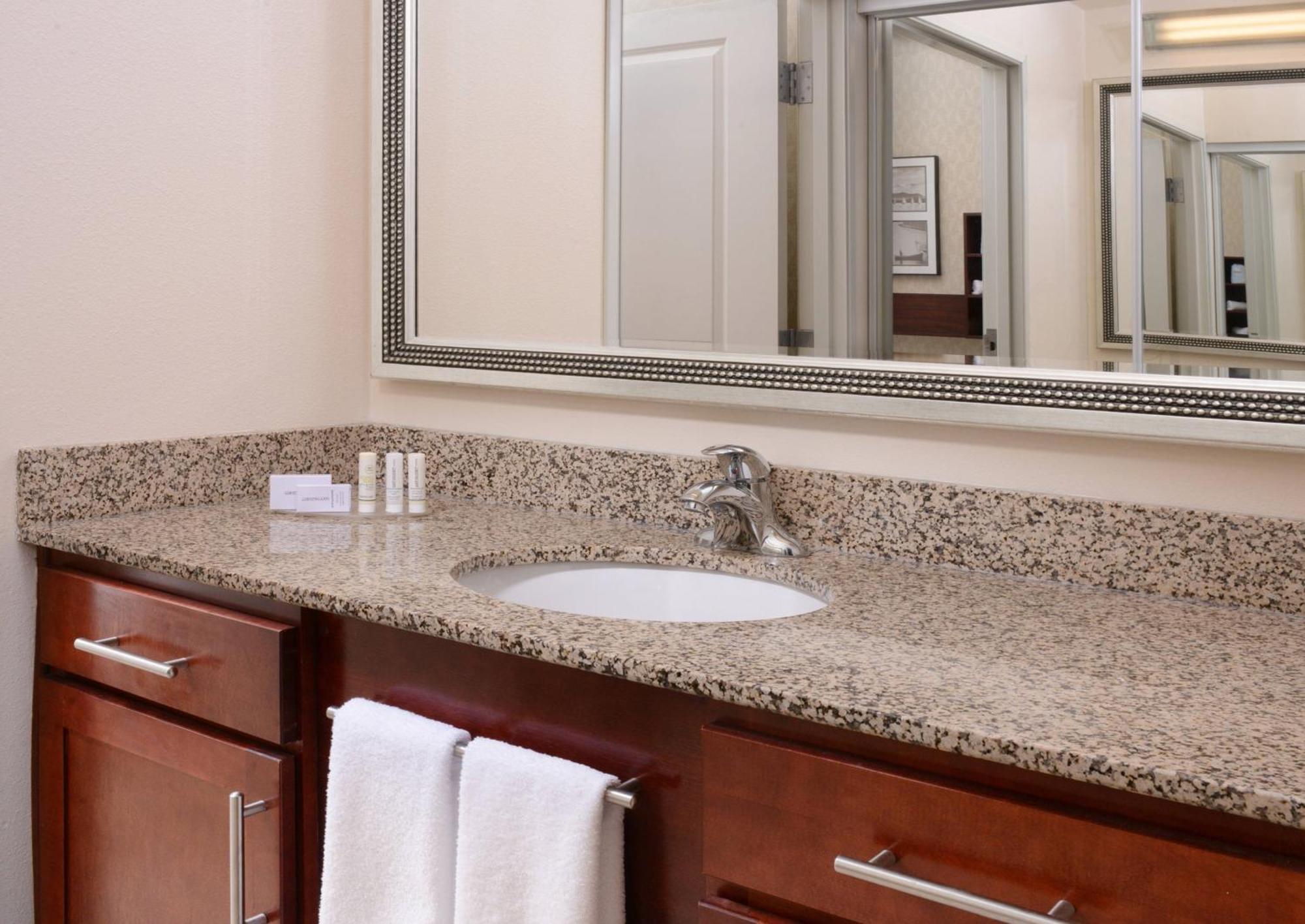 Residence Inn By Marriott Dallas Plano ذا كولوني المظهر الخارجي الصورة